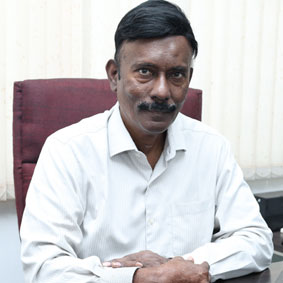 Ranjit Narasimhan, Chairman, Dr Ramesh, Principal
