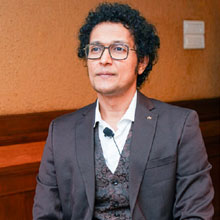 Amit P Nahar,  Business Coach
