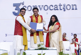 Padma Shri.Anil Kumble and Former Miss World Manushi Chhilar graced the 3rd Annual Convocation of Parul University