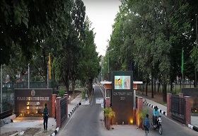 Punjab Engineering College signs MoU with Cadence to provide VLSI training